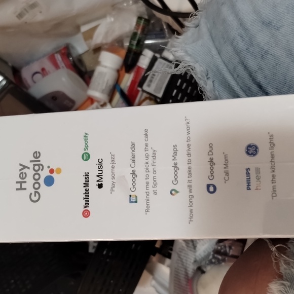 Google Nest Mini - Picture 2 of 5